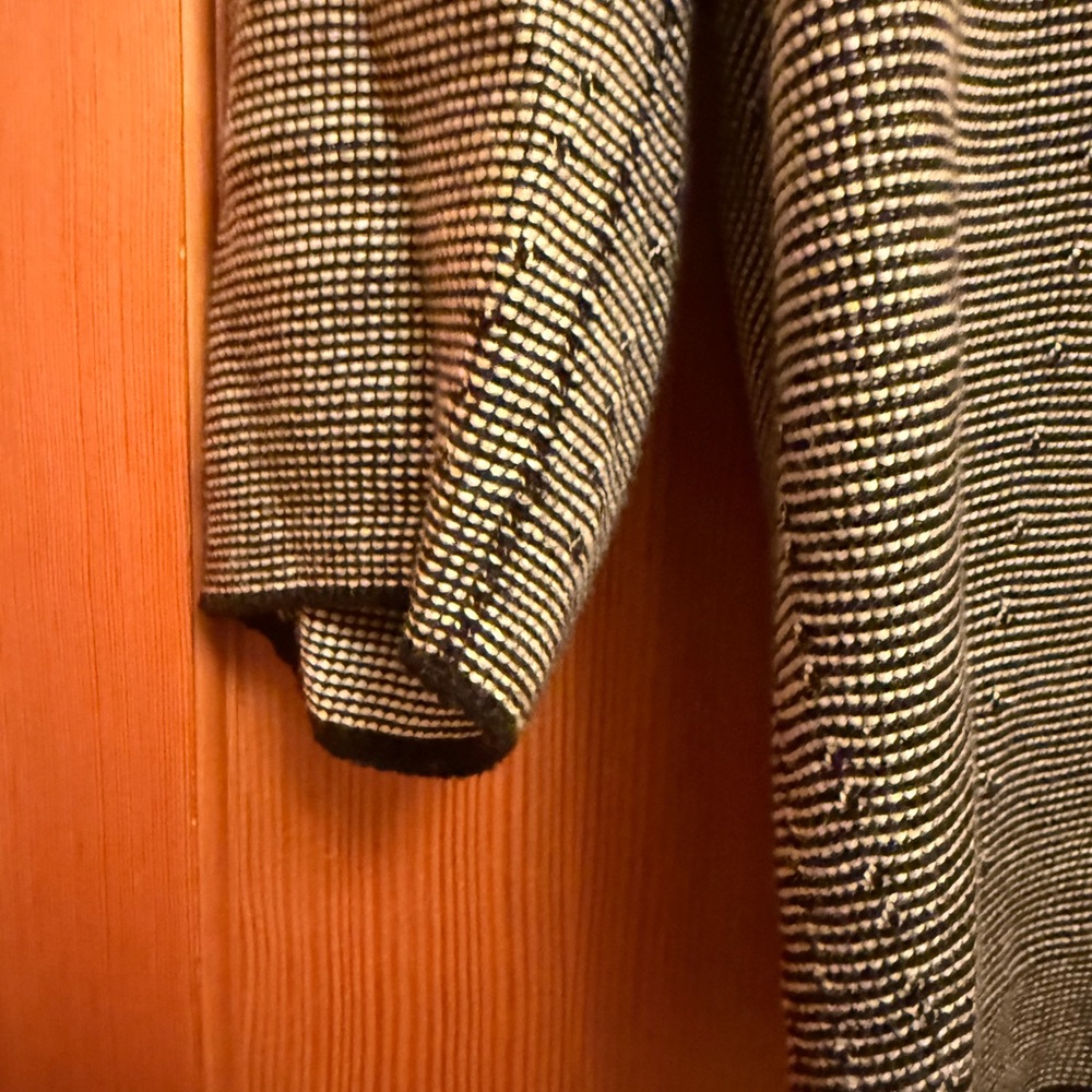 Uniqlo 3D Cocoon V-Neck Women's Cotton Sweater - Picture 7 of 11